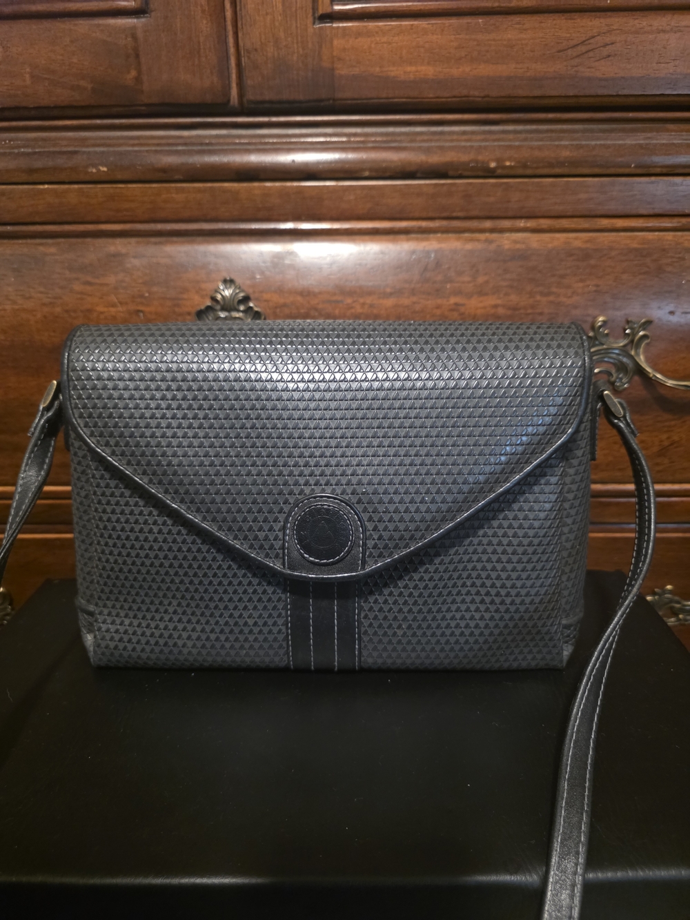 Liz Claiborne Black Textured Crossbody Bag